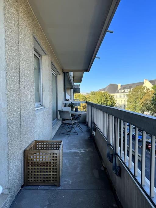 Appartement Neuf Avec Balcon Et Parking Prive Caen Zewnętrze zdjęcie