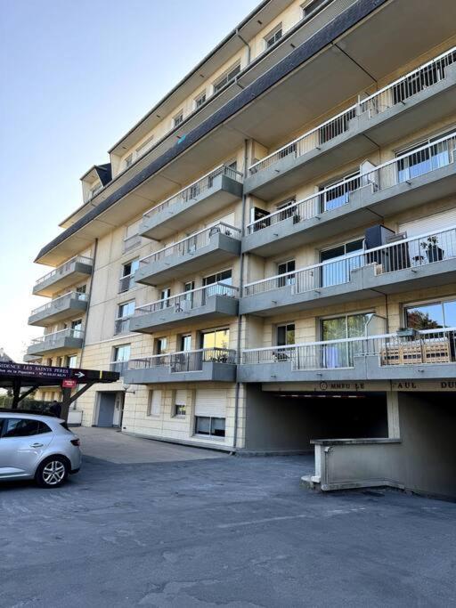 Appartement Neuf Avec Balcon Et Parking Prive Caen Zewnętrze zdjęcie